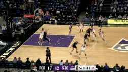 懲罰錯位！楊瀚森強力背打轉身對抗上籃命中！