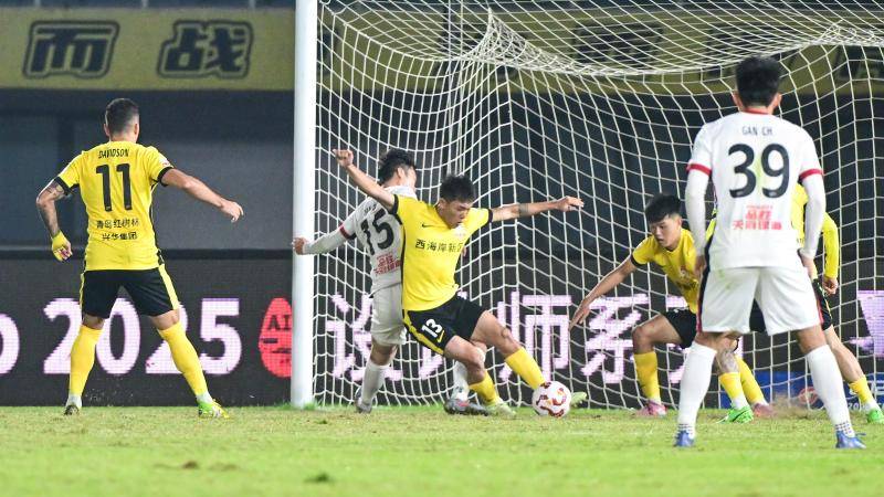 10月26日 中超第28輪 青島西海岸vs成都蓉城 全場錄像