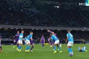  意甲-維爾加拉傳射迪洛倫佐傷退 那不勒斯2-1佛羅倫薩