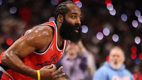 定調子！哈登三節打卡8中3拿到19分6板8助 首節獨得14分