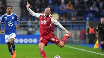 法甲-德尔·卡斯蒂略点射马格内蒂立功 布雷斯特2-1逆转斯特拉斯堡