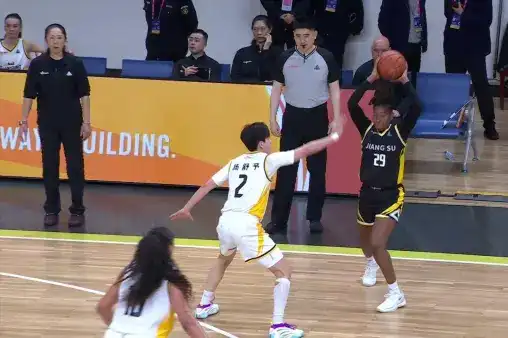 全場回放（現場解說）