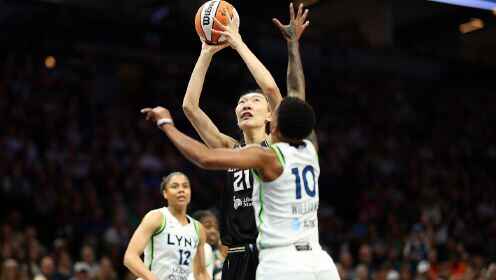  07月12日WNBA常規(guī)賽 紐約自由人85-90明尼蘇達(dá)山貓