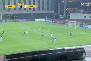 爭議判罰?！對手送禮鄧夢曄晃過門將打進，被判越位進球無效