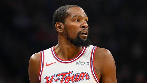 待机3节 开机1节！杜兰特末节揽16分全场25中10得到32分9板5失误