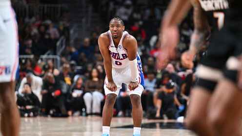 最后時(shí)刻受傷！馬克西22中12拿31分5助 上半場(chǎng)22分&下半場(chǎng)遭包夾