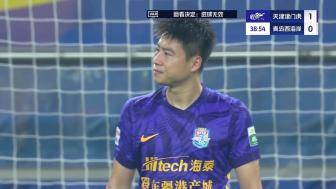  杨帆头球破门 裁判长时间回看var后判定进球无效