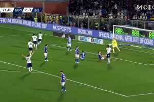 [进球视频] 4球大逆转！邓弗里斯抽射破门双响滑跪庆祝！国米4-2领先科莫！