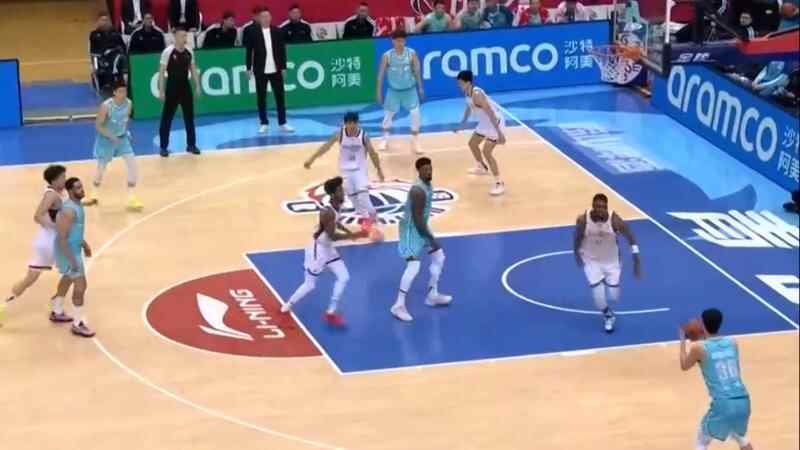 ?青島終結浙江5連勝 韋瑟斯龐27+5+5 紀卓16+5 劉澤一12+5