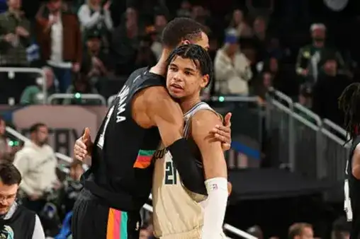 全場回放（英文原聲）