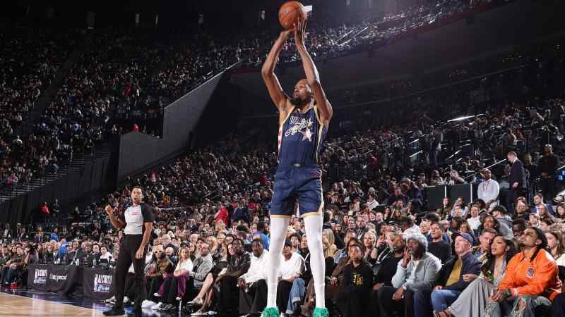 02月16日NBA全明星正賽循環(huán)賽 世界隊(duì) - 美國(guó)星條隊(duì)  全場(chǎng)錄像