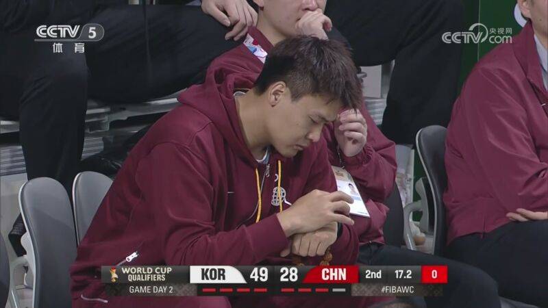 🏀世亚预二番战中国再负韩国 中国三分球28中5 最多落后32分
