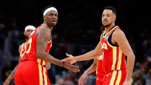 ??老鷹輕取雄鹿9連勝 約翰遜23+10+12 麥科勒姆30分 羅林斯22+8