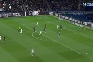 [进球视频]这射门力量！恩德里克小角度爆射破门，里昂开场闪击巴黎！