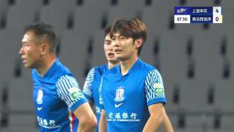  申花4-0領(lǐng)先！楊皓宇抽射擊中對(duì)手折射入網(wǎng)