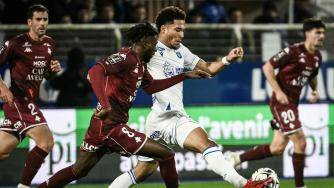  法甲-西納約科破門達(dá)努瓦建功 歐塞爾3-1梅斯