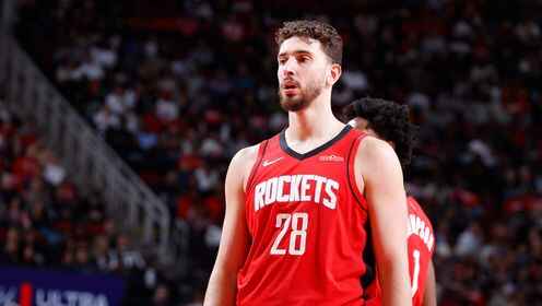 難評(píng)！申京22中11得25分14板3助1斷1帽 罰球9中3抽象 拼到6犯下場