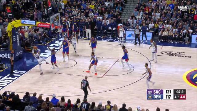 🏀威少梦回巅峰末节15分定胜局 约基奇44+13 国王爆冷击败掘金