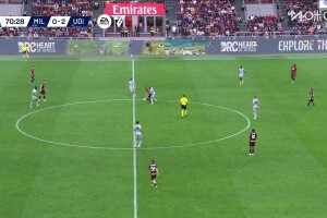 [进球视频]米兰主场三球落后！拉比奥特中场被断，阿塔低射近角得手