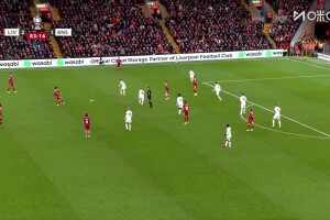 默契配合！?；倏四_后跟做球，維爾茨兜射破門