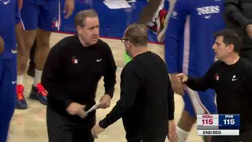 裁判干嘛呢！馬克西上籃絕殺被釘板 但杜蘭特明顯干擾球啊！