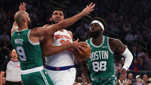 穩(wěn)定發(fā)揮！唐斯16中6拿下26分13板3助1斷1帽