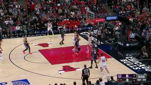 ??公牛力克國王迎4連勝 布澤利斯27分 吉迪20+8+12 拉文30分