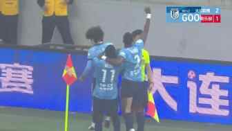 [进球视频]本轮中超最佳进球！吕焯毅精彩世界波绝杀，大连英博2-1反超河南