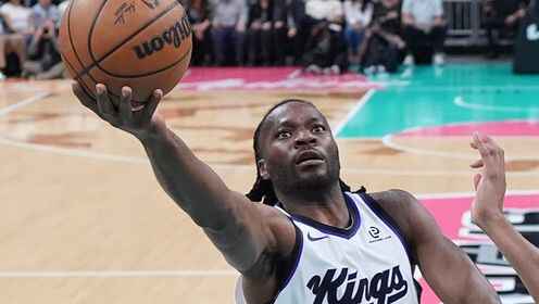  能攻能防！阿丘瓦19中13&三分3中3砍29分12板4助3斷 拼下7前場板