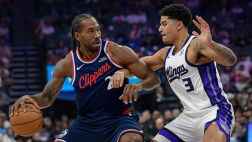 游刃有余！倫納德18中9拿到26分6板 連續(xù)54場(chǎng)得分20