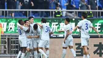 中超-握手言和！浙江1-1申花 特謝拉閃擊王鈺棟賽季首球楊皓宇替補染紅