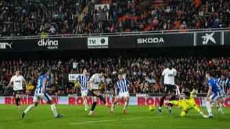 [咪咕全场集锦]西甲-博耶双响雨果·杜罗点射绝杀 瓦伦西亚3-2九人阿拉维斯
