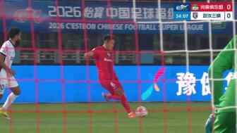  硬漢！古斯塔沃頭槌 受傷的方鏡淇倒地再獻(xiàn)神撲