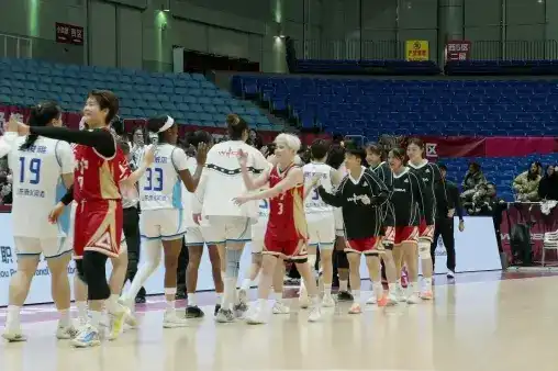 全場回放（現場解說）