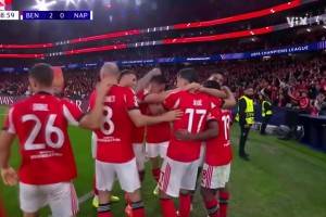  本菲卡2-0領先那不勒斯！里奧斯橫傳巴列羅巧妙腳后跟破門！