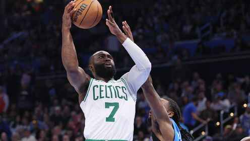 盡力局！杰倫&middot;布朗出戰近41分鐘空砍34分6板7助2斷 下半場25分