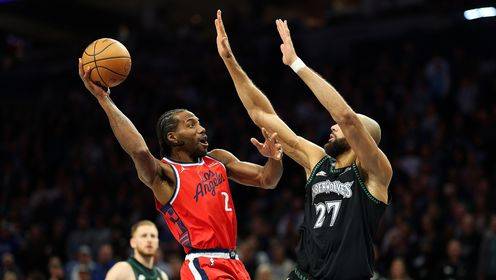 末节仅2分！莱昂纳德17中8得20分3板2助 三分4中2