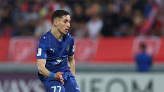 亚冠-本泽马双响难救主阿迪尔戴帽 吉达联合客场2-4不敌杜海勒