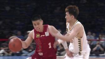 ?林秉圣22分5斷 周琦4分 杰曼0分 廣廈大勝北京3-1奪冠軍點(diǎn)